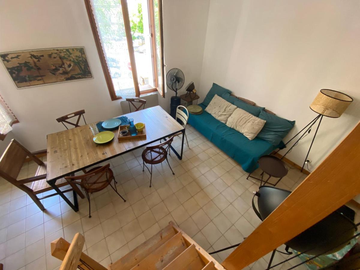 Duplex Arago Au Coeur De Sete, Comme Une Petite Maison ภายนอก รูปภาพ