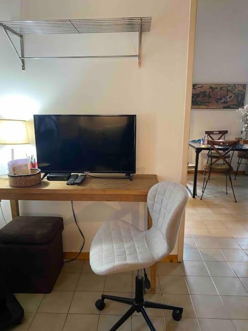 Duplex Arago Au Coeur De Sete, Comme Une Petite Maison ภายนอก รูปภาพ
