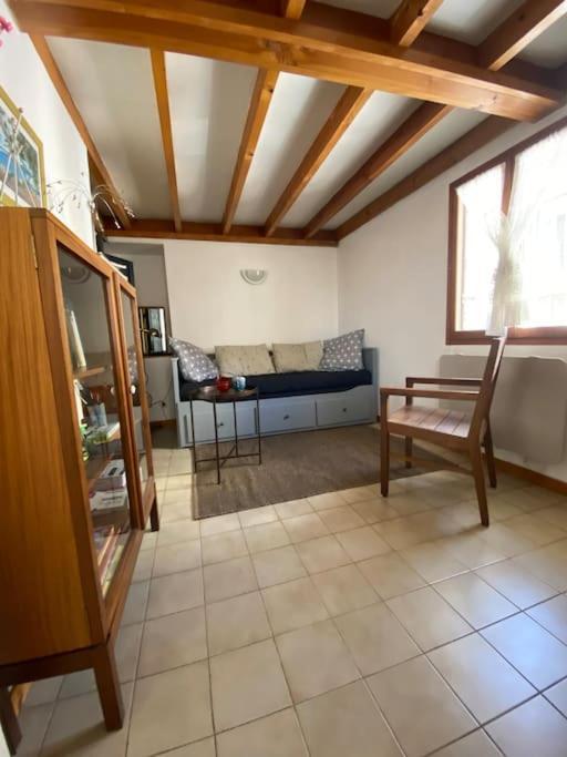 Duplex Arago Au Coeur De Sete, Comme Une Petite Maison ภายนอก รูปภาพ