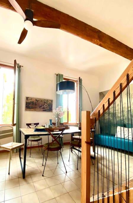 Duplex Arago Au Coeur De Sete, Comme Une Petite Maison ภายนอก รูปภาพ