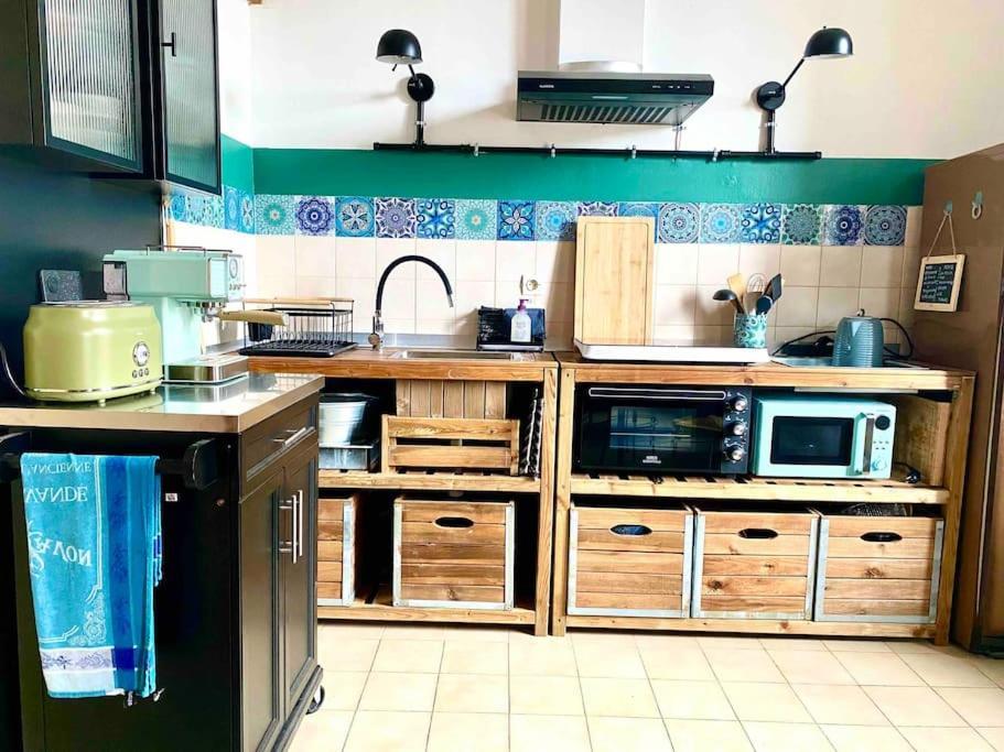 Duplex Arago Au Coeur De Sete, Comme Une Petite Maison ภายนอก รูปภาพ
